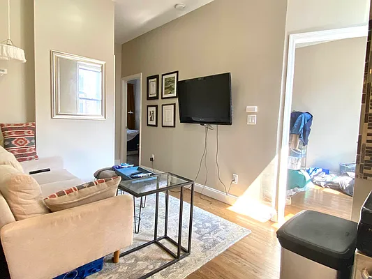Rented by Corcoran | media 2