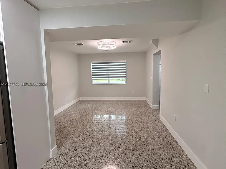 10555 SW 32nd St — Photo 13