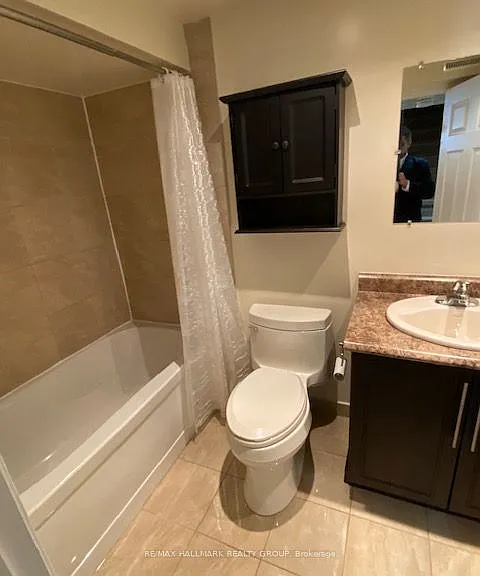 570 Gladstone Ave #1 — Photo 18