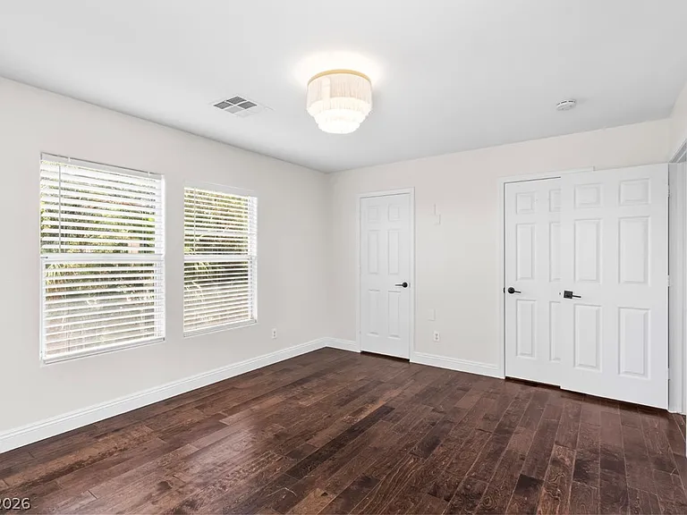 11223 Tribiani Ave — Photo 33
