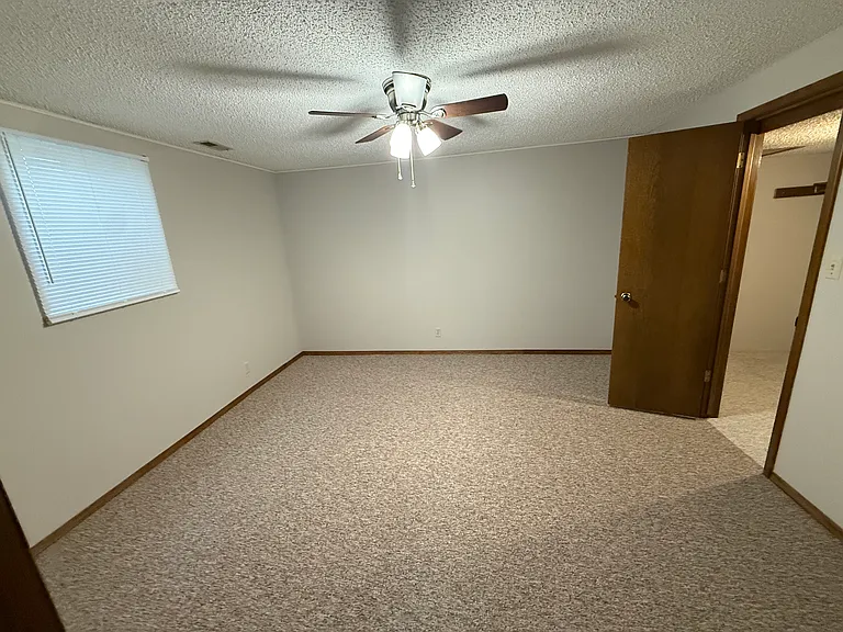 3600 A & B Radcliffe Ter #A — Photo 20