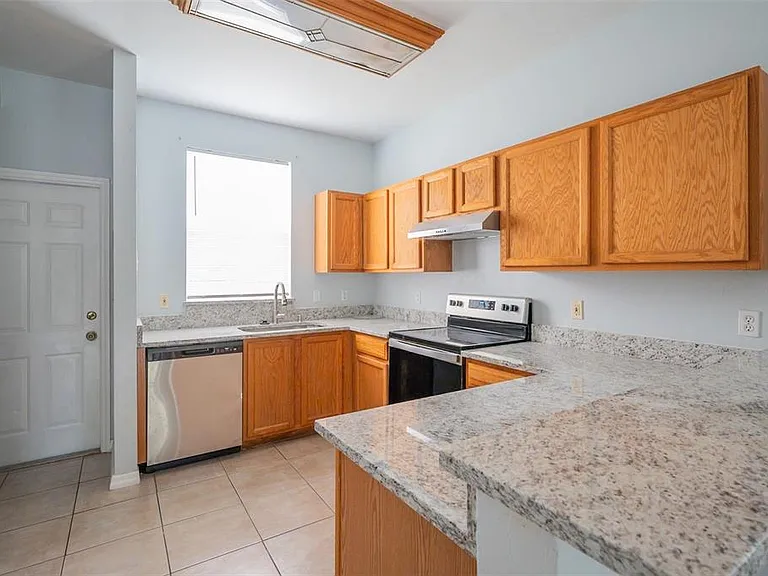 3860 SW 20th Ave #1808 — Photo 7