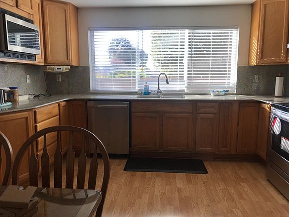 2nd image of 3088 Wetmore Dr