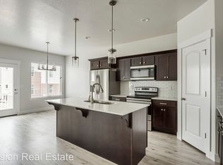 1736 E 3680 N, Eagle Mountain, UT 84005
