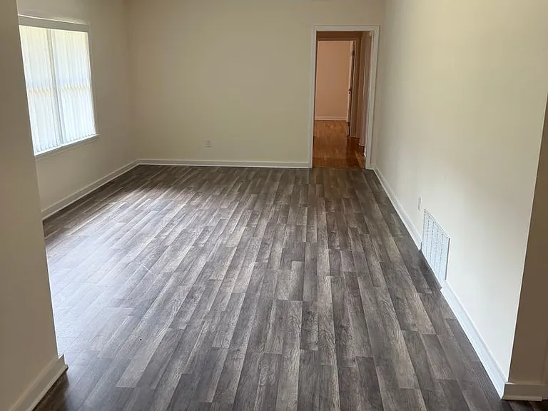 1835 Hill Hedge Dr — Photo 4