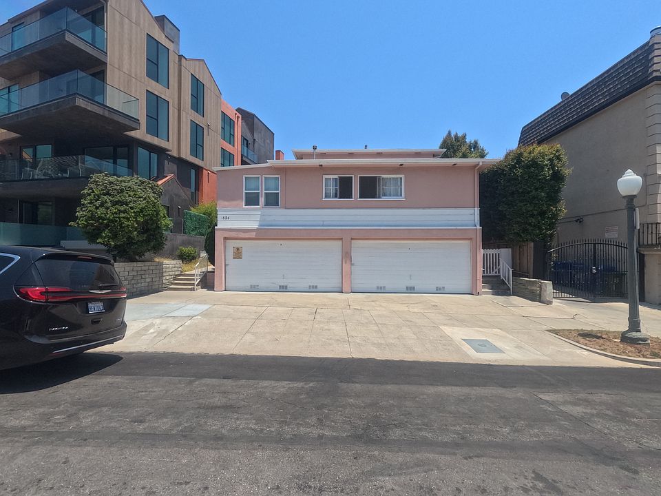 1st image of 1624 Hilts Ave #4