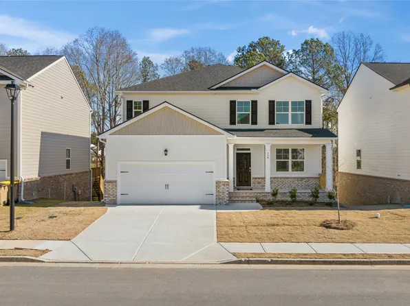 205 Storm Ln, Hoschton, GA 30548