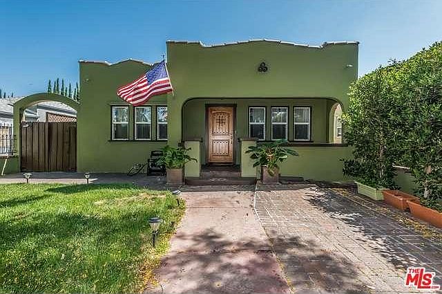 1st image of 8866 Cadillac Ave