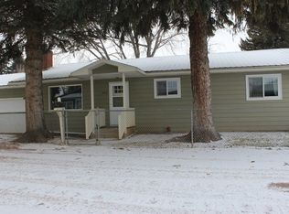 412 Boyd Ave, Lewistown, MT 59457