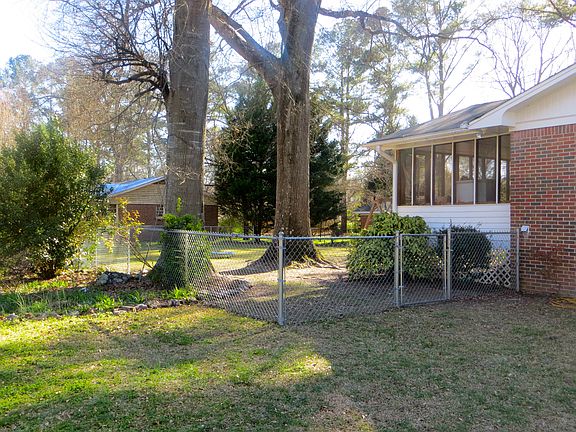 so much space & Landscaped!