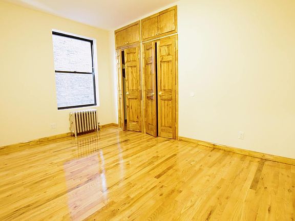 2nd image of 644 W 173rd St APT A2