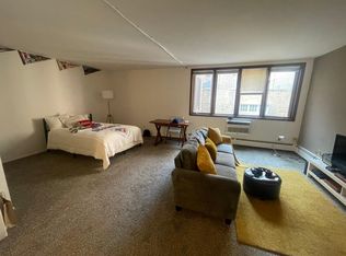 1356 N Dearborn St #304, Chicago, IL 60610