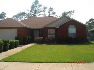 1923 Melissa Oaks Dr, Gulf Breeze, FL 32563