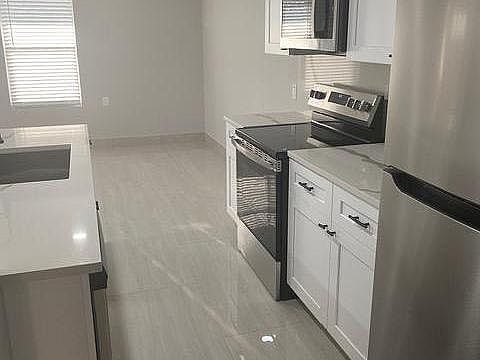 4th image of 183 Mimosa Rd #A