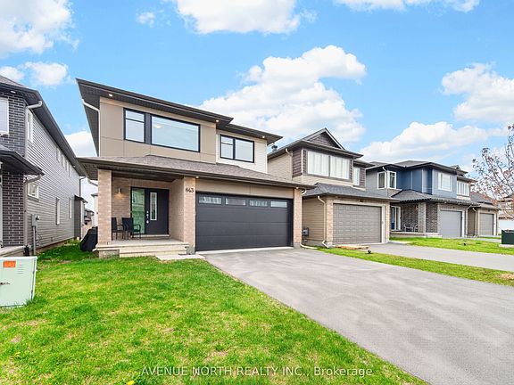 3rd image of 843 Sendero Way