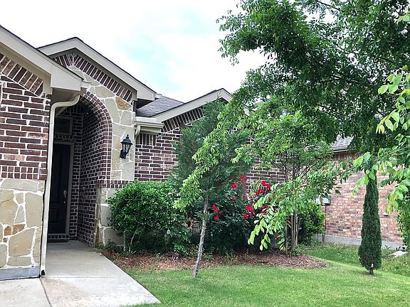 3rd image of 11708 Champion Creek Dr