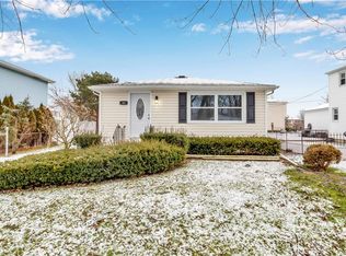 63 Rondelay Dr, Cheektowaga, NY 14227