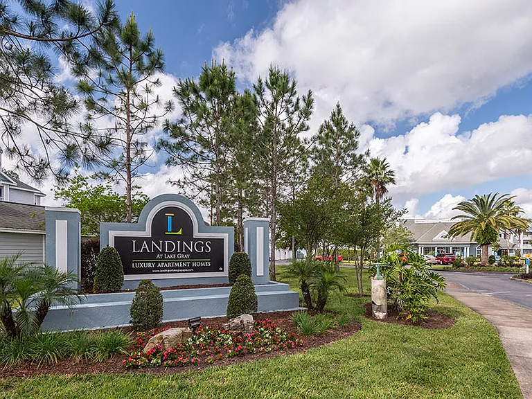 Landings at Lake Gray — Photo 6