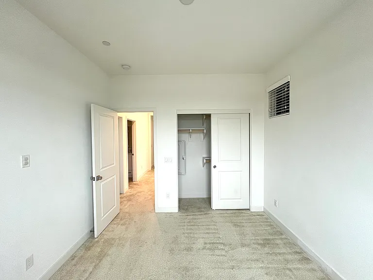 1645 W Lincoln Ave #101 — Photo 13