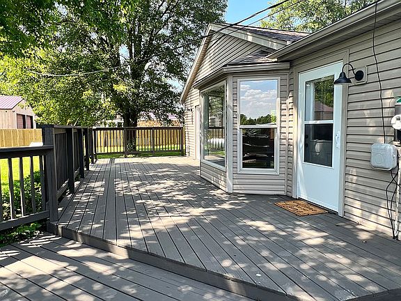 5th image of 509 Weaver Rd