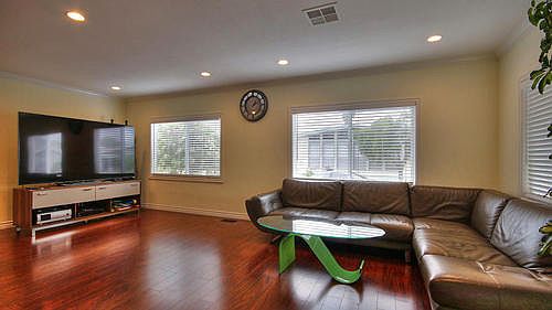 5th image of 524 Chateau La Salle Dr
