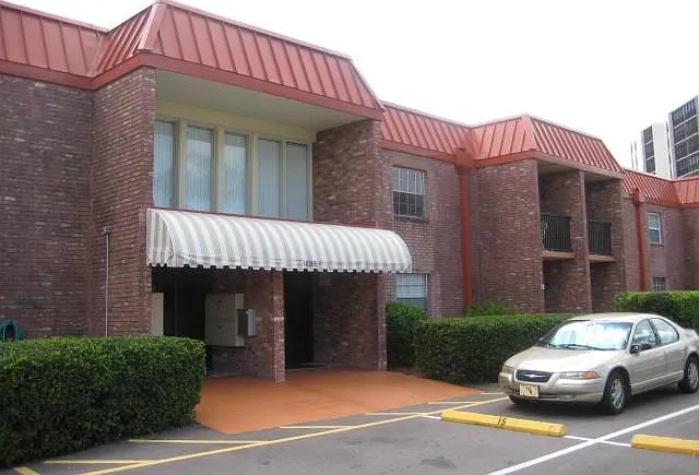 1 bed, 645 sqft, $1,900 — Photo 1
