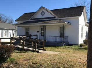 216 N 5th St, Easley, SC 29640