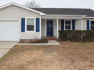 2944 Rosemeade Dr, Fayetteville, NC 28306