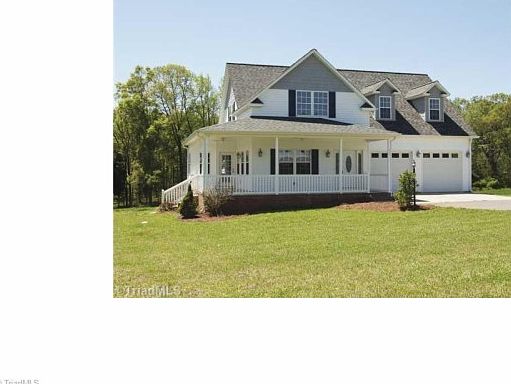 1st image of 277 Fox Creek Dr