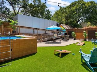 1307 E Cesar Chavez St, Austin, TX 78702