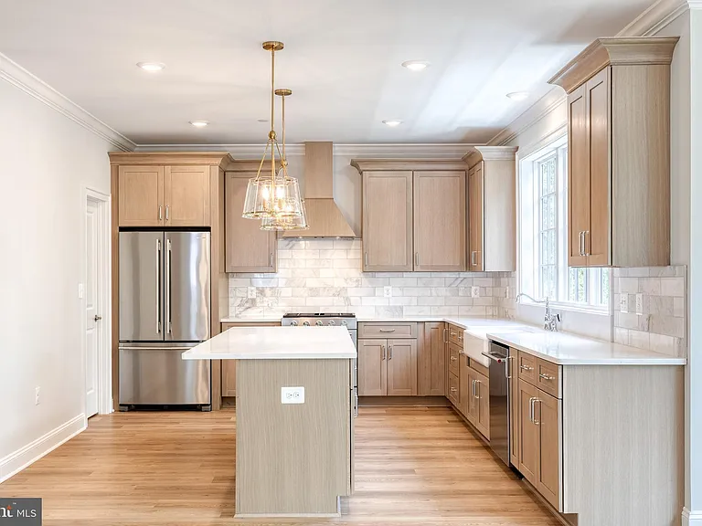 610 Echo Cove Dr — Photo 11