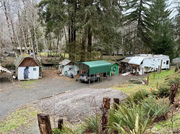 192 W Arrowhead Drive, Elma, WA 98541