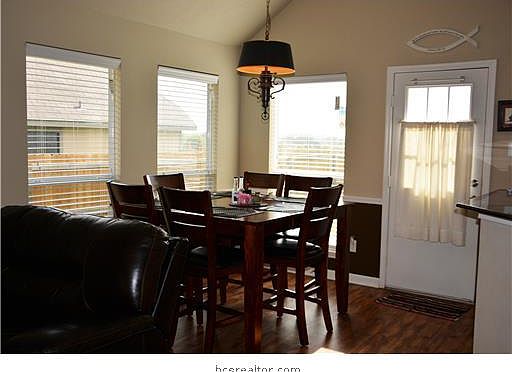 5th image of 103 S Garnet Ct