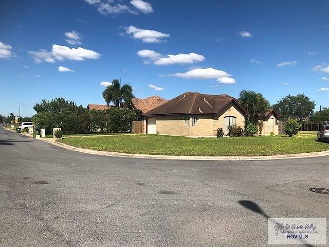 1st image of 4775 Villa Madrid Ave