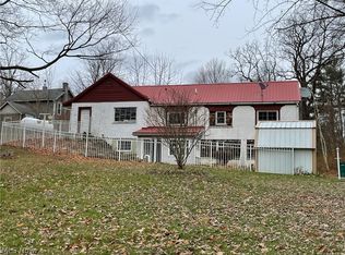 18386 Mill Rd, Garrettsville, OH 44231