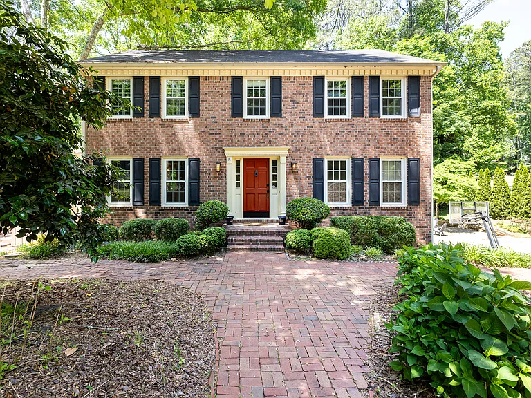 2124 Rockland Ct — Photo 1