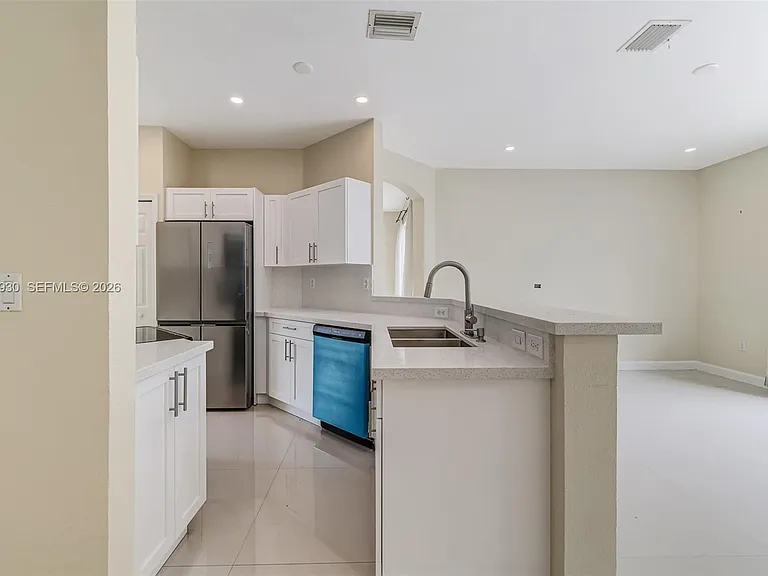12361 SW 123rd Ter — Photo 16