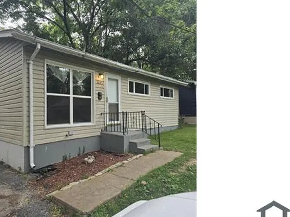 8823 Cranberry Ln, Saint Louis, MO 63121
