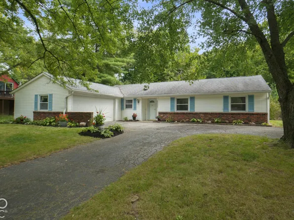 7337 Woodside Dr, Indianapolis, IN 46260