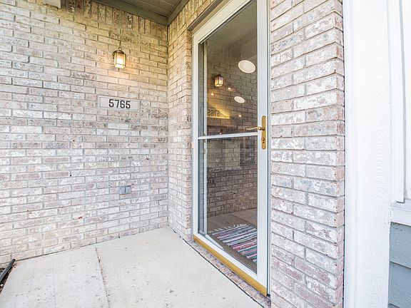 3rd image of 5765 Quail Crossing Dr