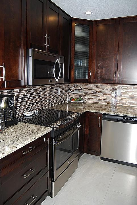 1st image of 1420 NW 20th Ave APT 203