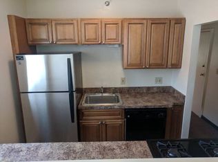 20 Fenno St APT 14, Quincy, MA 02170
