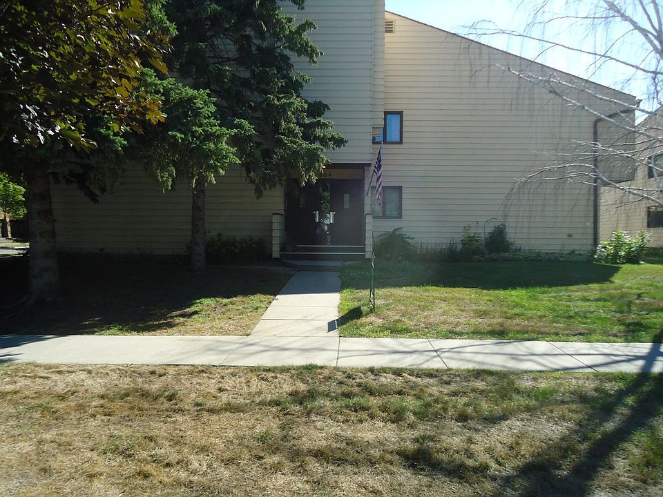 1st image of 804 10th St S APT A4