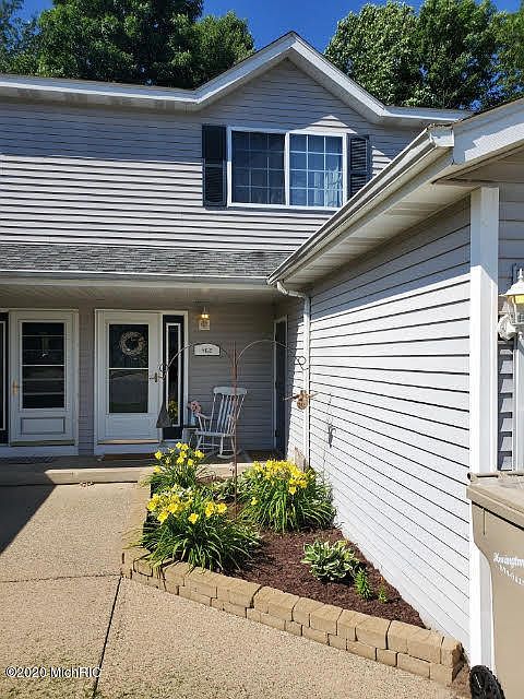 1st image of 462 Woodrush Ct NW