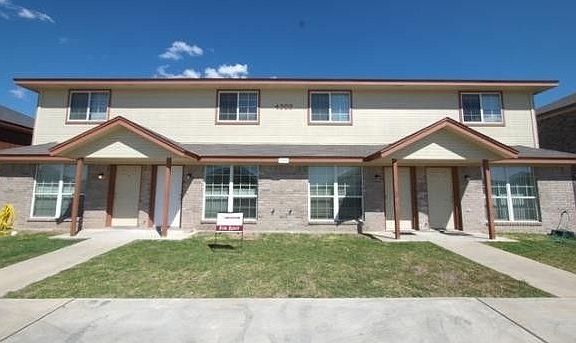 3rd image of 4302 Jeff Scott Dr #A