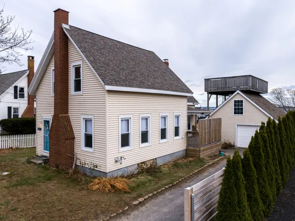 1869 Harpswell Islands Rd, Orrs Island, ME 04066