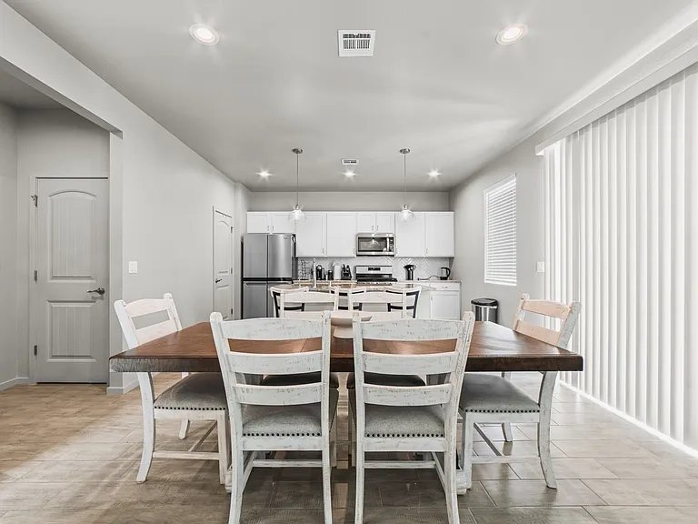 5110 W Longtail Rd — Photo 23