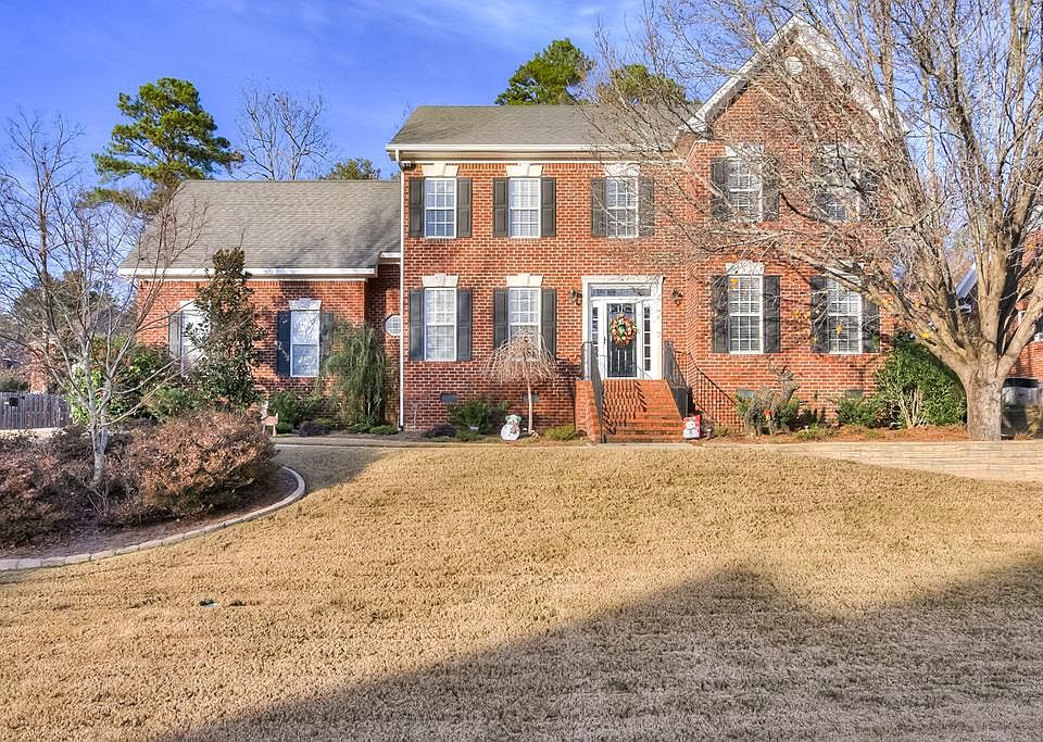 1st image of 665 Deerwood Way