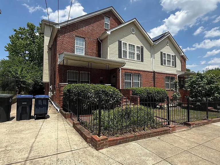 5212 Astor Pl SE — Photo 107