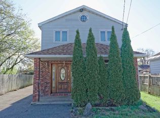 2866 Plunkett Ave, Schenectady, NY 12306